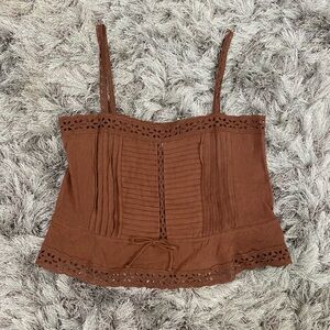 Olivaceous Rust Eyelet Trim Tank